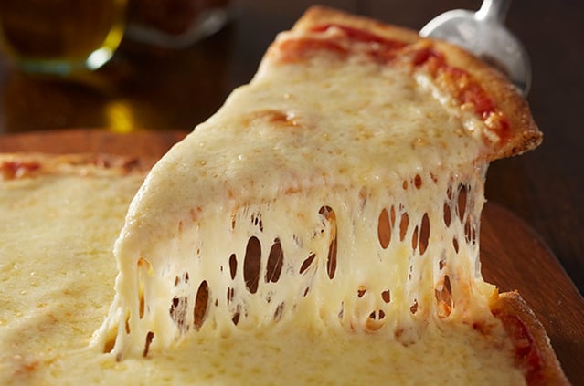 Saputo-FS-Cheese-Pizza-Stretch
